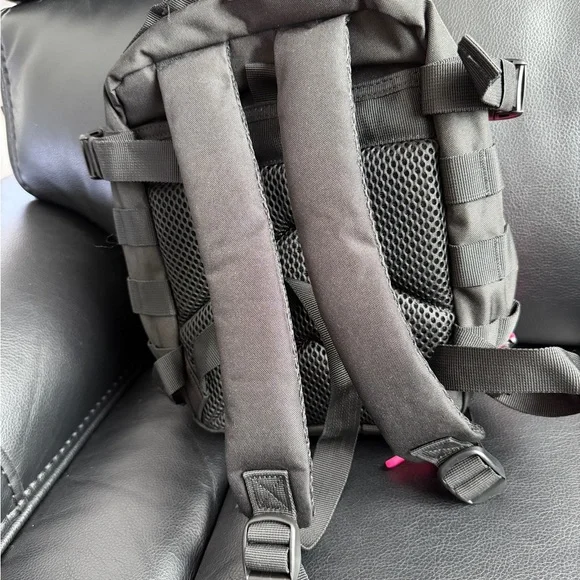 Wolfpack mini - Picture 2 of 2